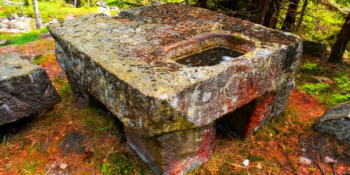 Kamienny stół - Kamieniołom - atrakcja Kudowy